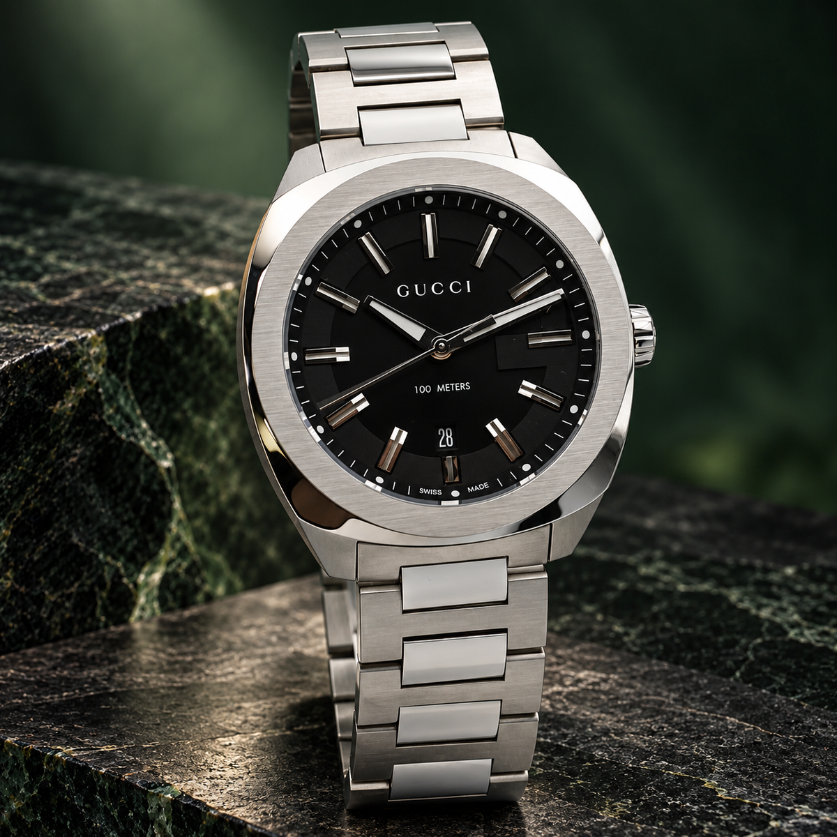 Gucci GG2570 YA142312 Black Dial Stainless Steel Watch – 41mm