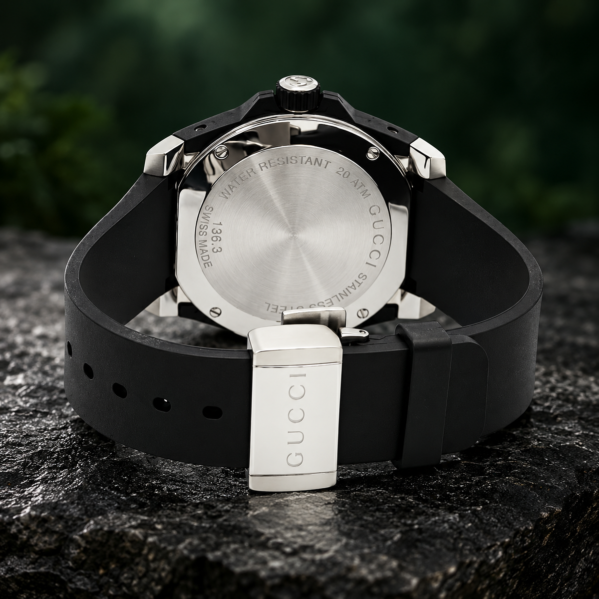 Gucci Dive Tiger YA136318 Black Dial Quartz Watch – 40mm | #505 — view 6