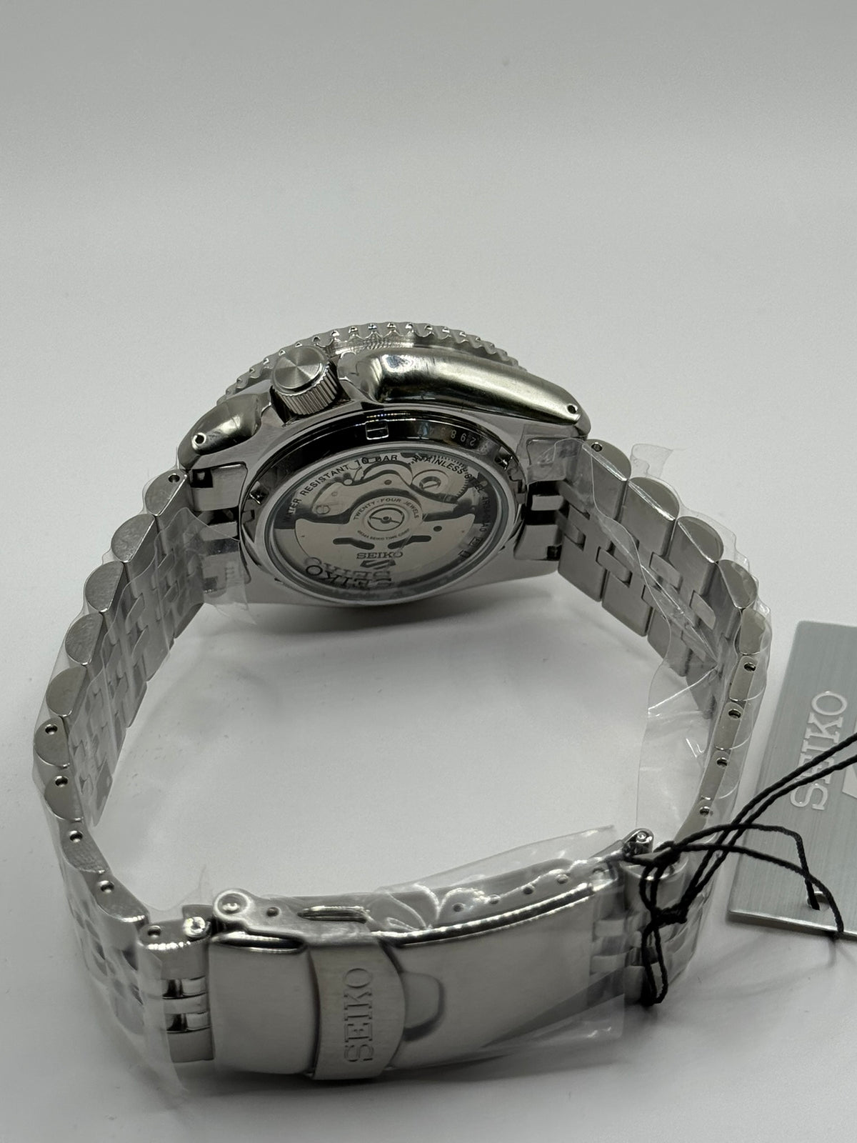 Seiko 5 Sports GMT SSK035K1 – Green Dial Automatic GMT — view 16