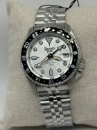 Seiko 5 Sports GMT SSK033 – Silver Dial / Blue &amp; Black GMT view 4