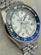 Seiko 5 Sports GMT SSK033 – Silver Dial / Blue &amp; Black GMT view 2