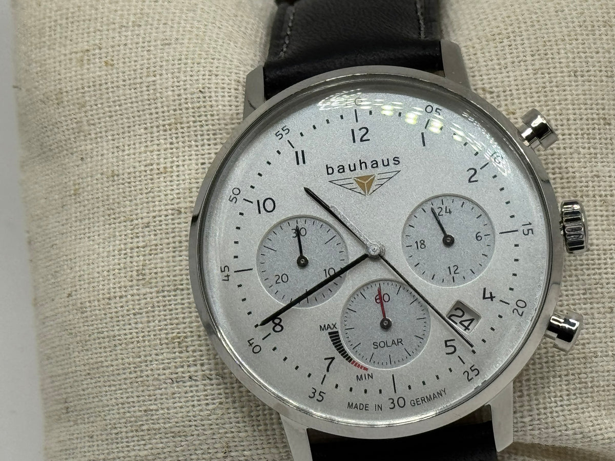 Bauhaus Dessau 2086-1 Solar Chronograph – Made in Germany — view 2