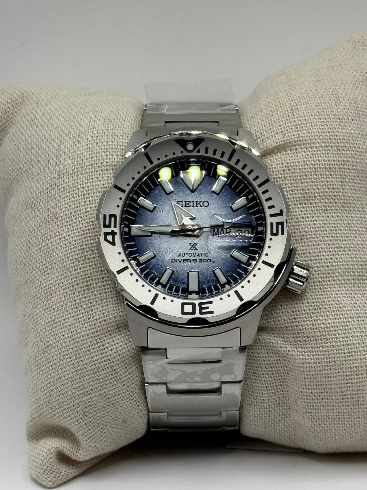 Seiko Prospex SRPG57 “Antarctica Monster” Special Edition — view 11