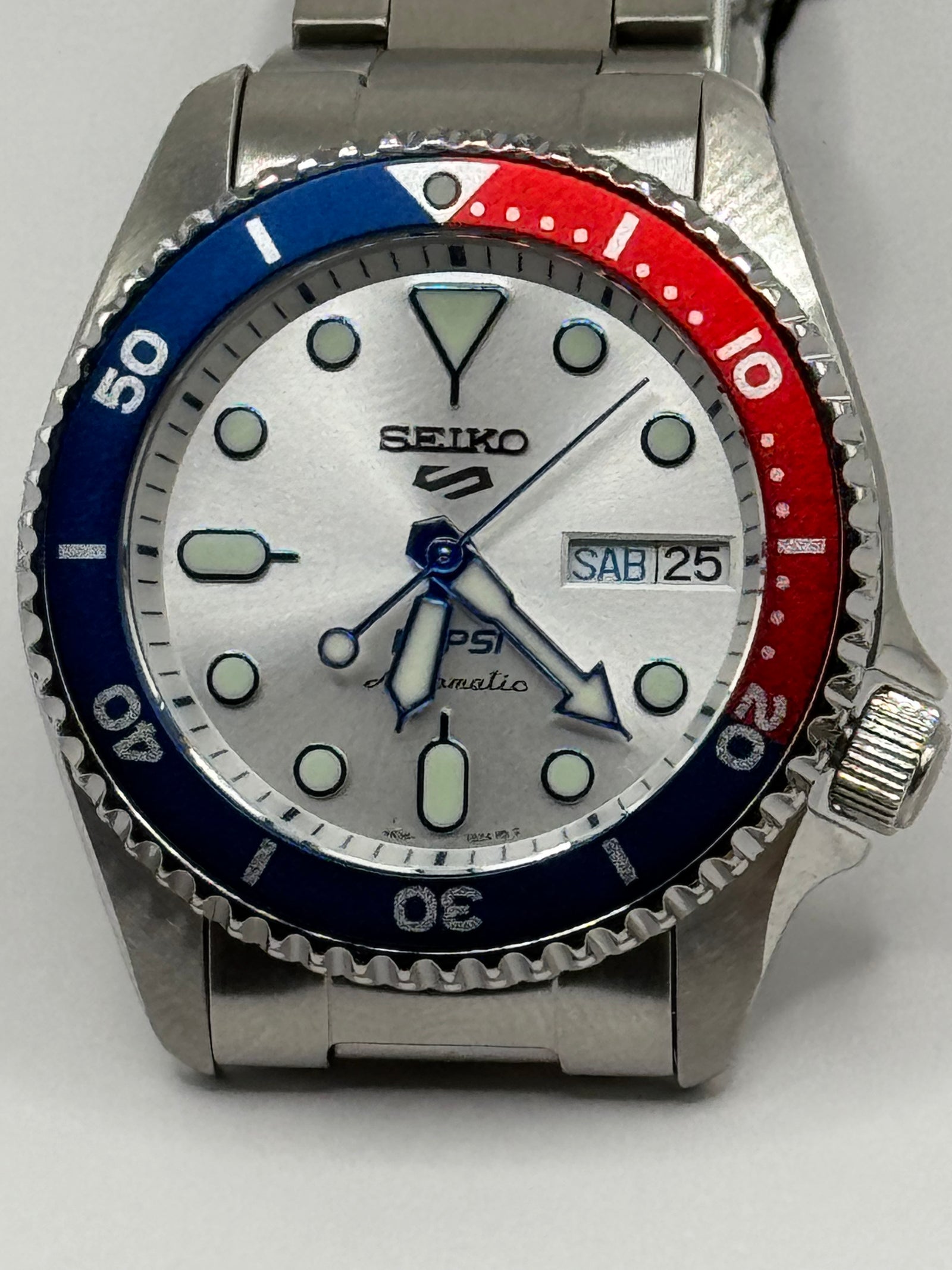 Seiko 5 Sports SRPL99 – Limited Edition Automatic – Pepsi Bezel — view 16