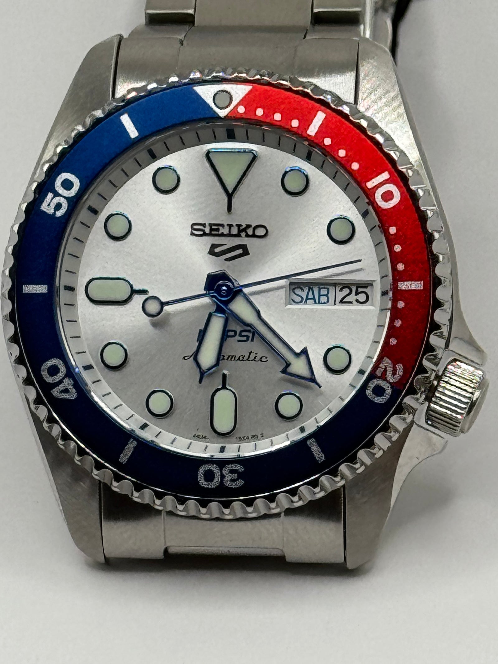 Seiko 5 Sports SRPL99 – Limited Edition Automatic – Pepsi Bezel — view 20