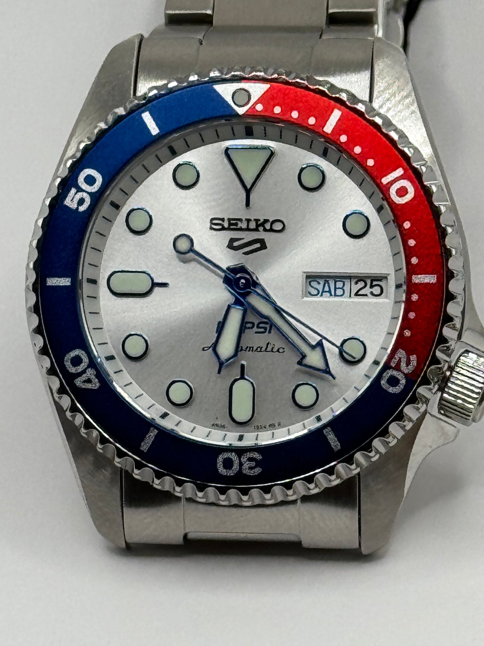 Seiko 5 Sports SRPL99 – Limited Edition Automatic – Pepsi Bezel — view 22