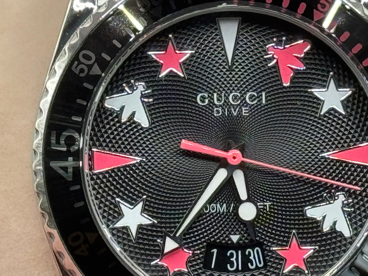 Gucci Dive – Pink/Black Dial – Swiss Made – 200M — view 2