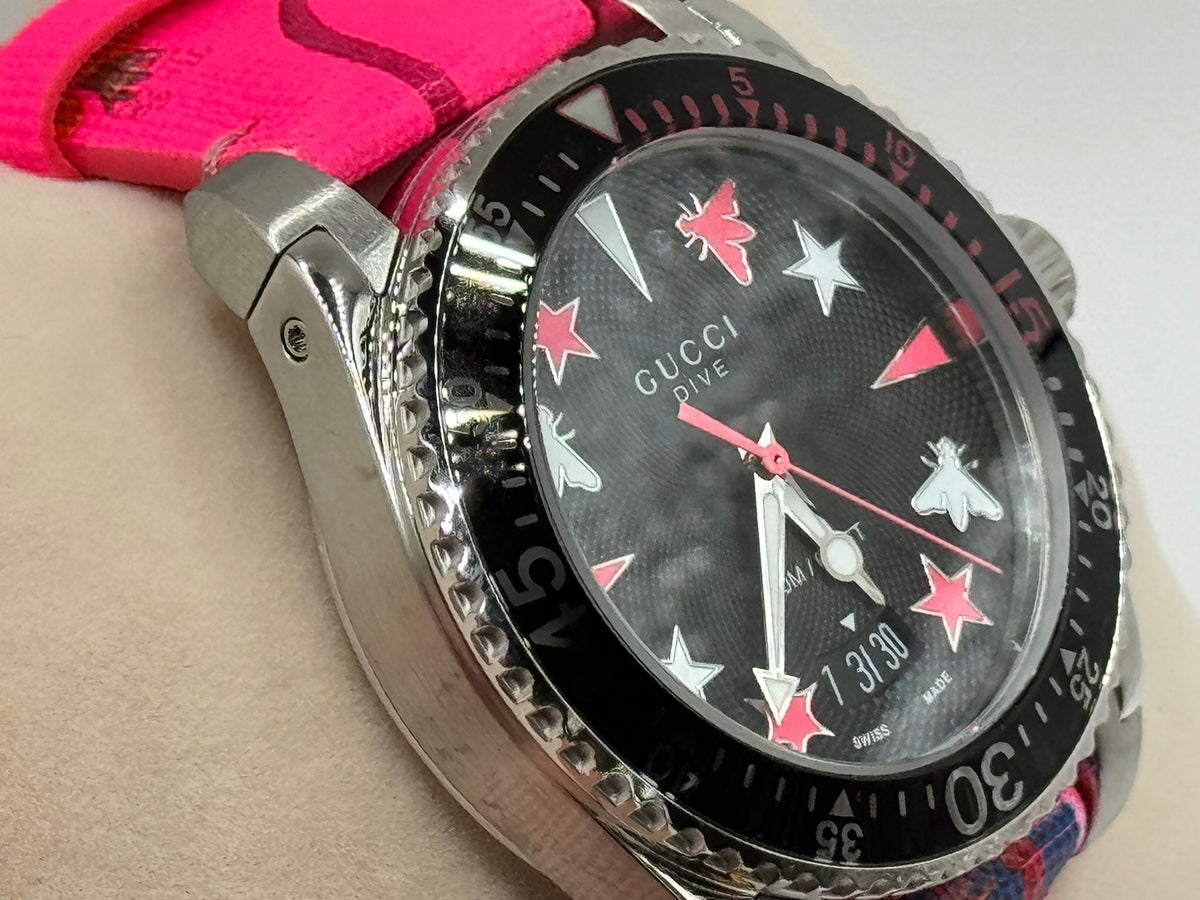 Gucci Dive – Pink/Black Dial – Swiss Made – 200M — view 4