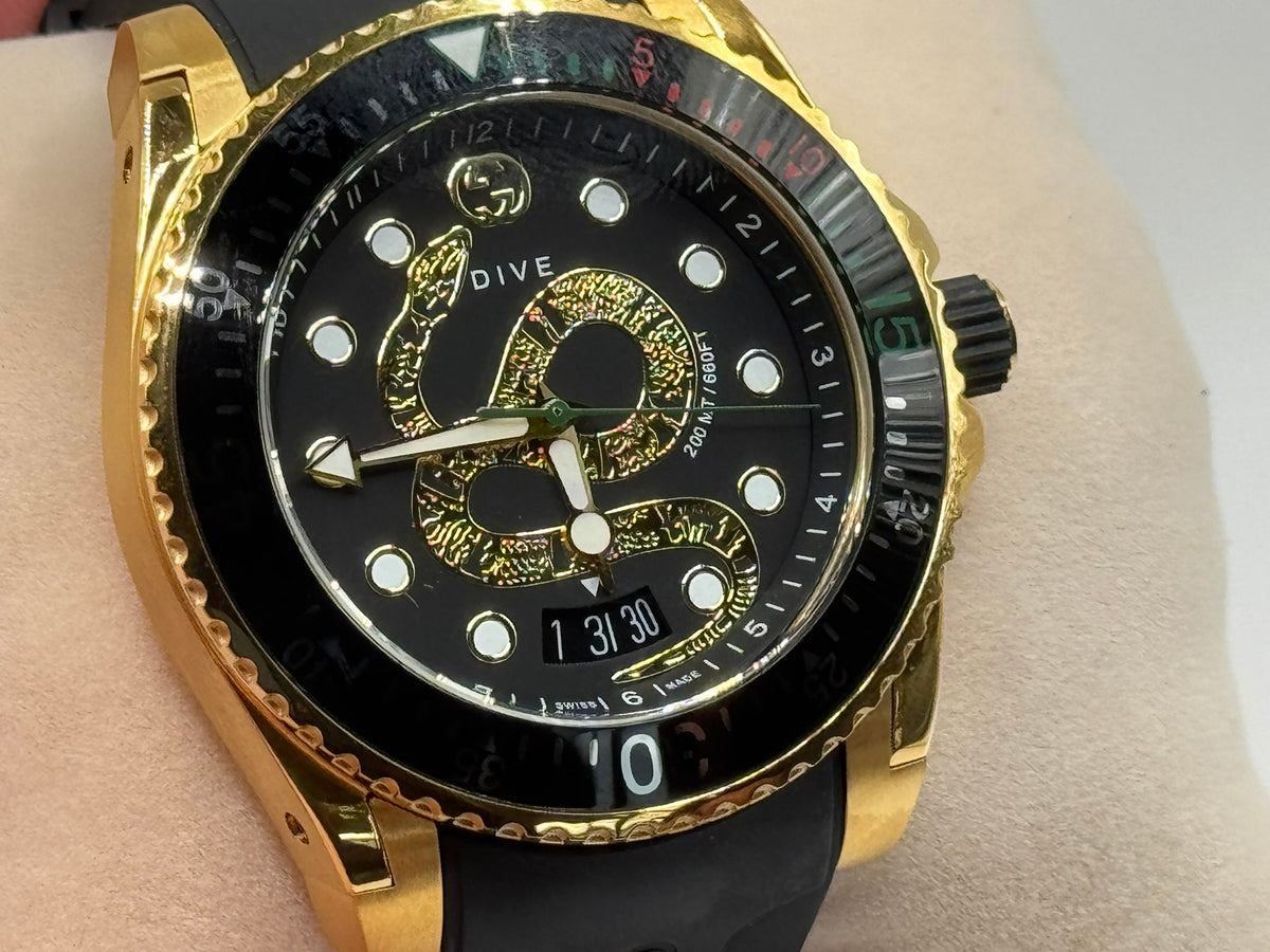 Gucci Dive Kingsnake YA136219 – 45mm – Gold PVD – Swiss Made — view 2