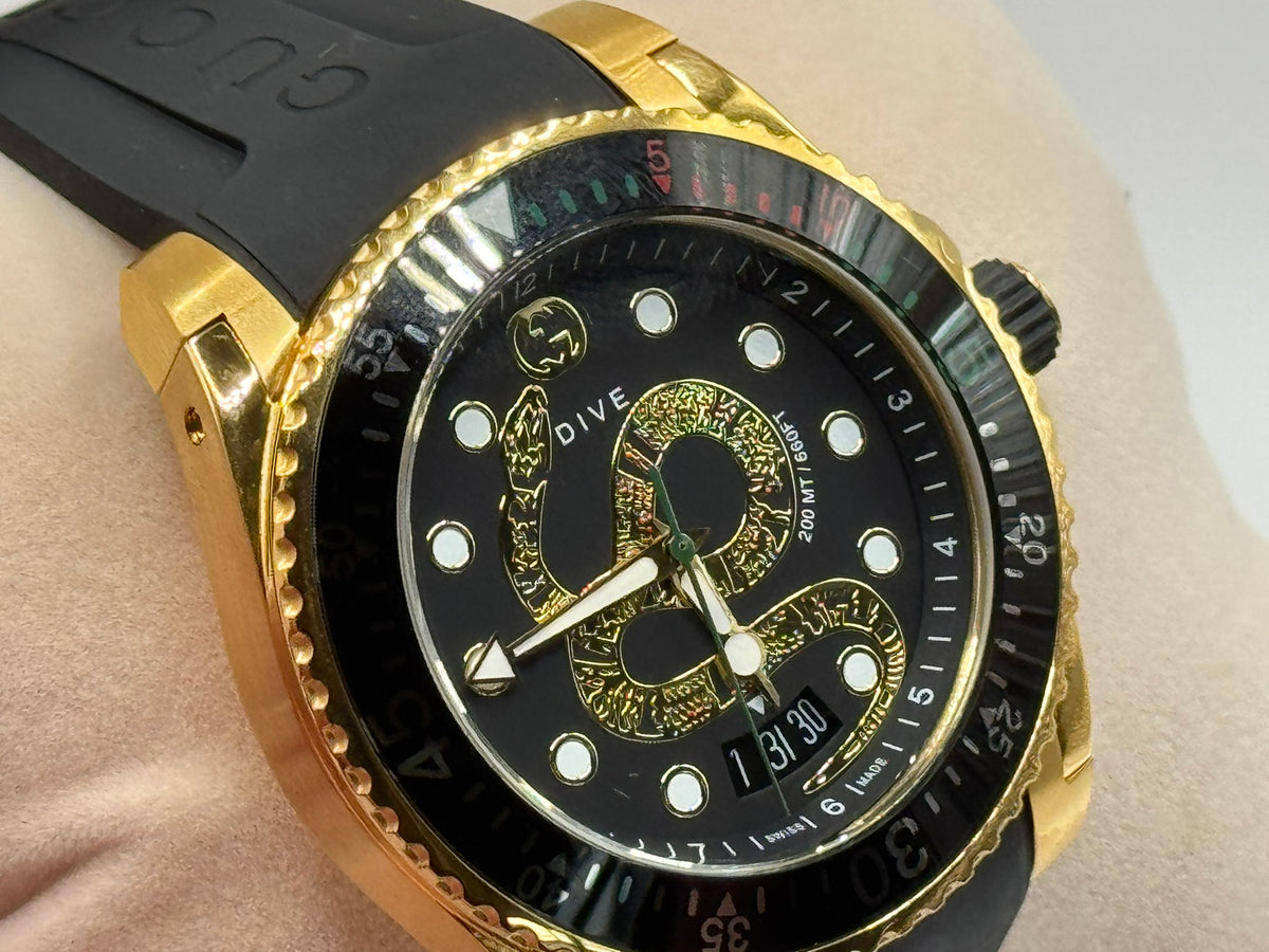 Gucci Dive Kingsnake YA136219 – 45mm – Gold PVD – Swiss Made — view 3