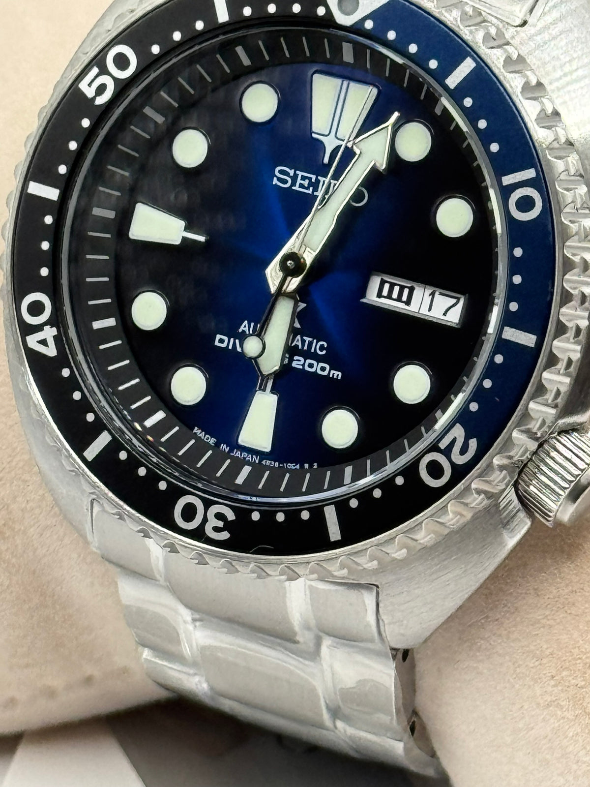 Seiko Prospex SRPC25J1 “Save the Ocean” Turtle Automatic Diver 200M – Made in Japan — view 8