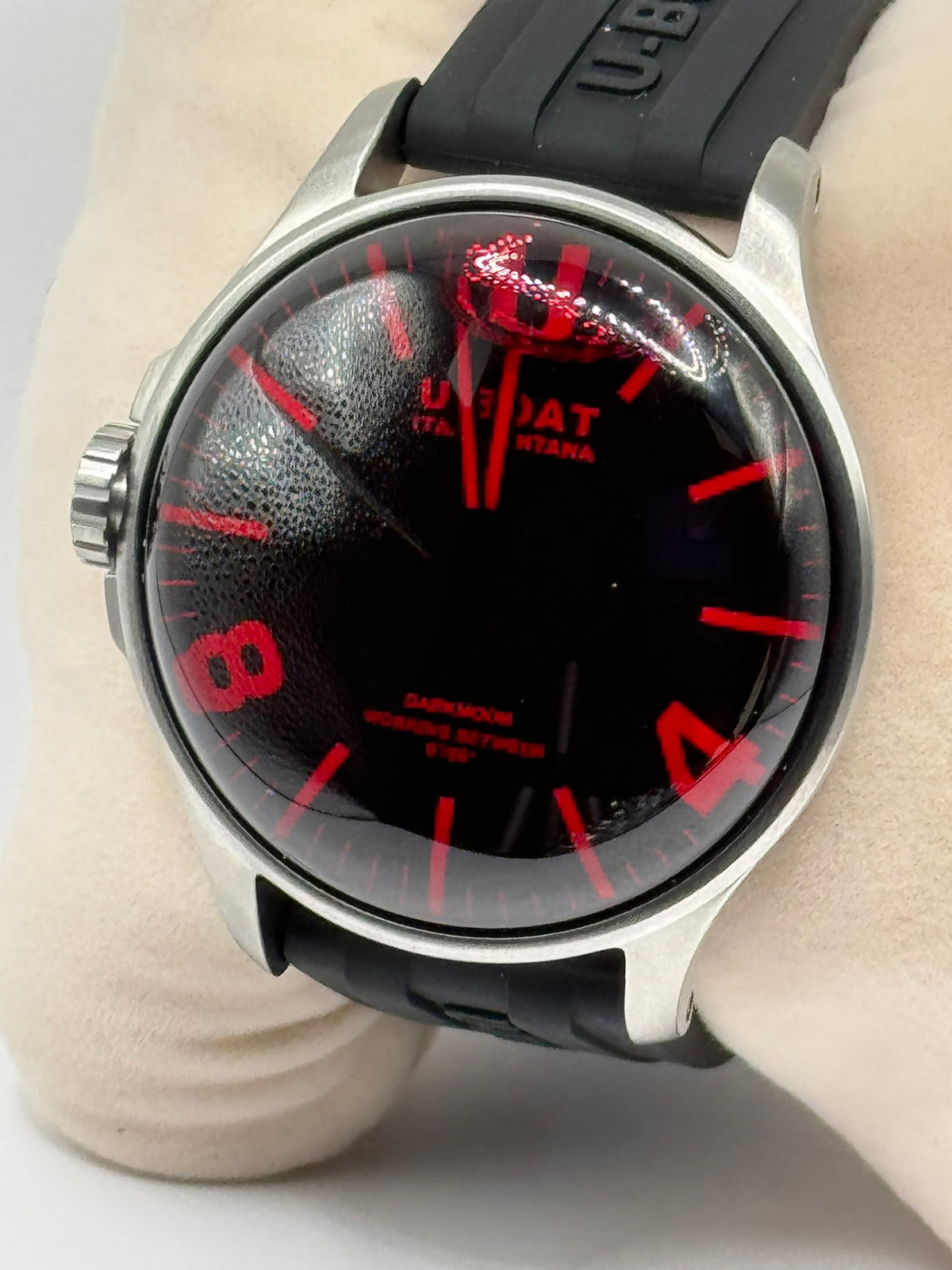 U-Boat Darkmoon Red SS Capsoil 44mm Men’s Watch – 8465/B — view 13