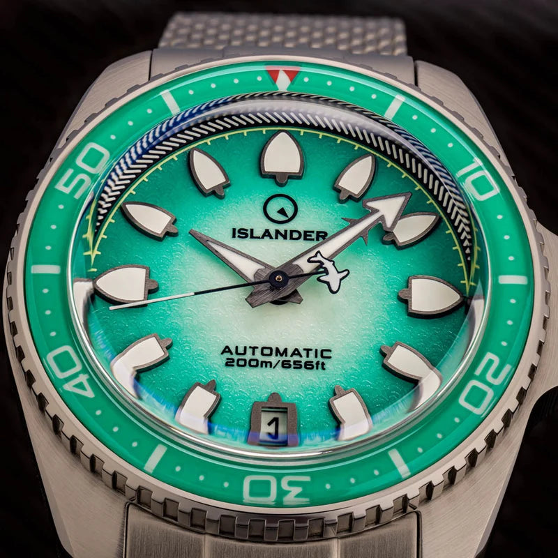 Islander Hudson “Harpoon Diver” ISL-305 – Degrading Sea Green Dial – 200M Automatic — view 5