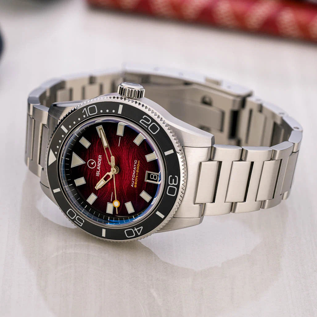 Islander Bayport ISL-310 – Maroon Wave Dial – 200M Automatic Dive Watch — view 9