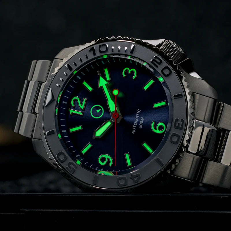 Islander Red October V2 ISL-323 – Radiant Blue Dial Automatic Dive Watch — view 3