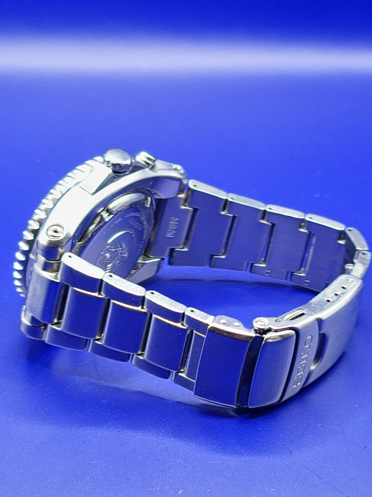 Seiko Kinetic Scuba 200M Pepsi Diver Reference: SKA369P1 / 5M63-0D80 — view 5