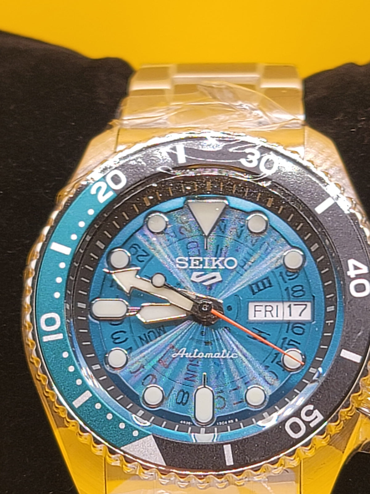 SEIKO SRPJ45 "Time Sonar" IN STOCK READY TO SHIP — view 6