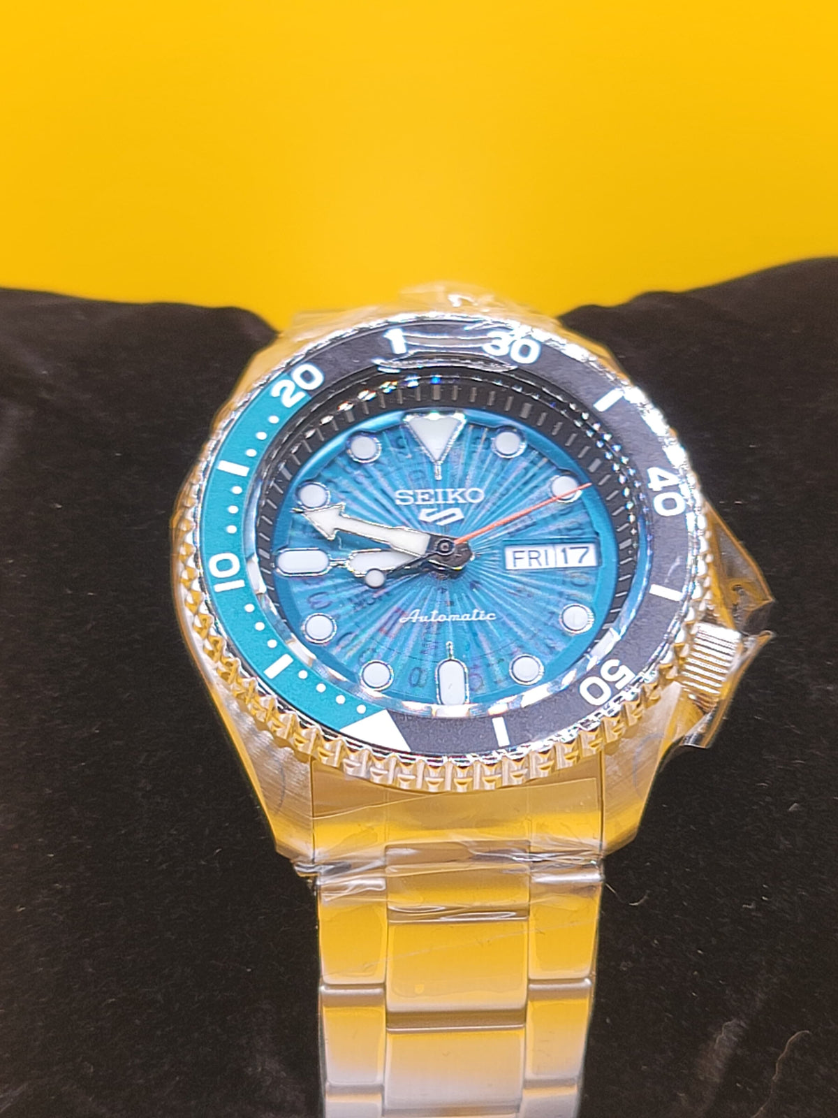 SEIKO SRPJ45 "Time Sonar" IN STOCK READY TO SHIP — view 3