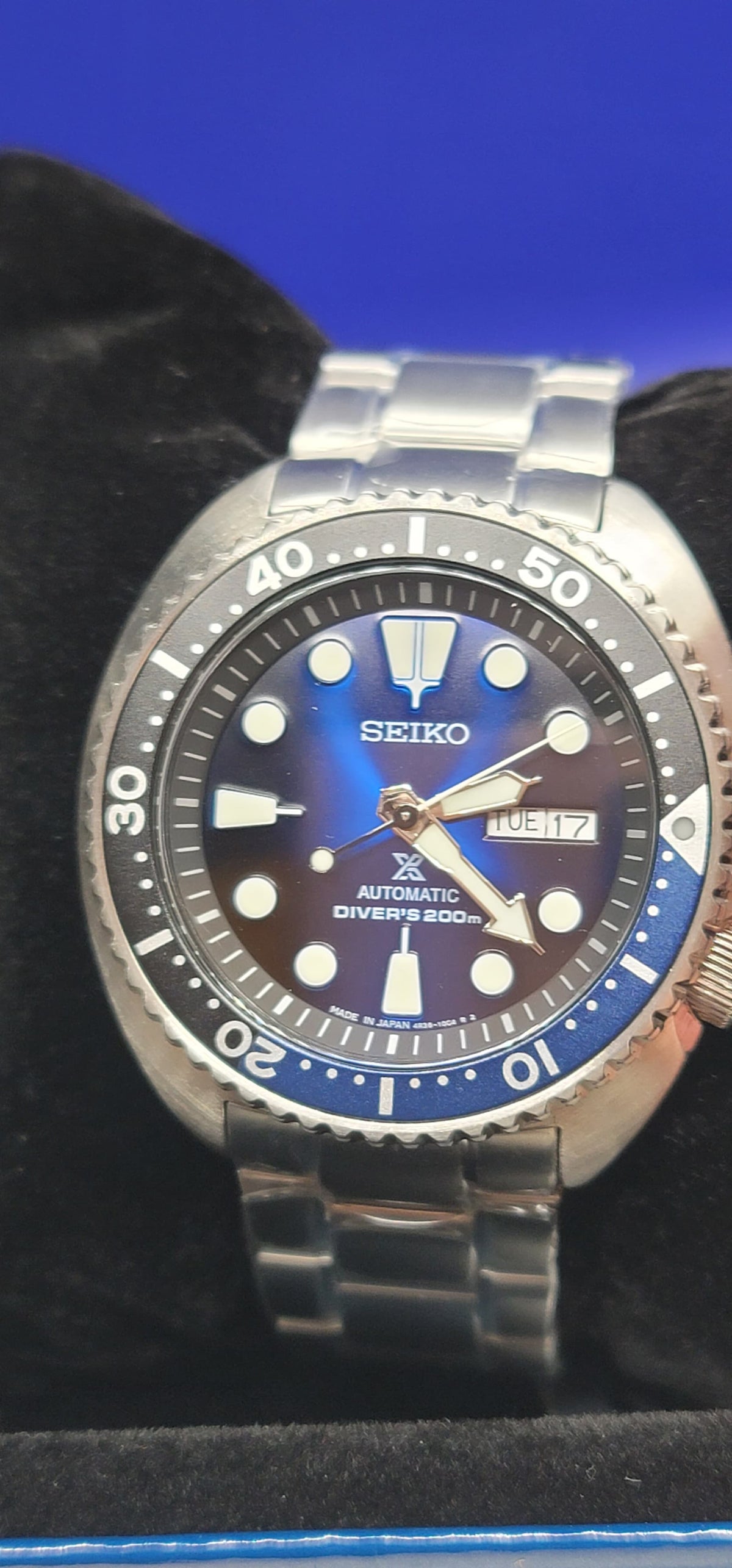 SRPC25J1 Deep Blue Batman Turtle IN STOCK Seiko Prospex SRPC25J1 READY TO SHIP — view 3