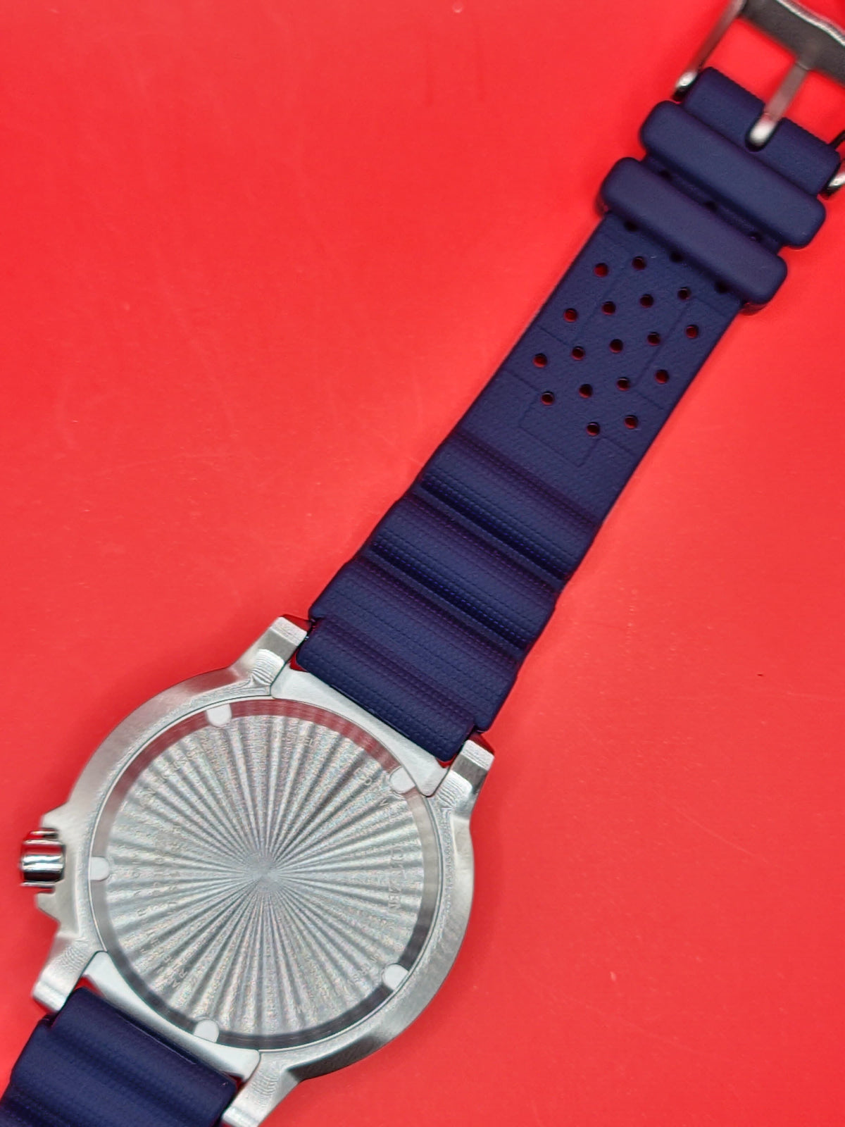 Citizen Promaster Eco-Drive Diver 200m “Pepsi” Reference: BN0159-18X / Caliber E168 — view 8
