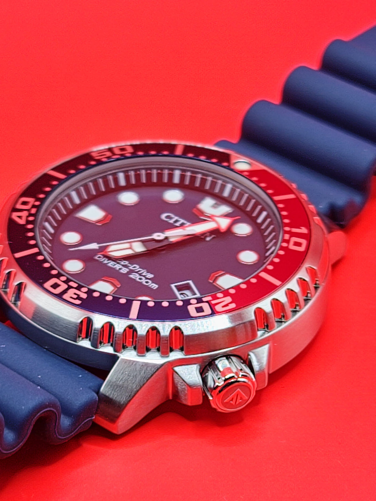 Citizen Promaster Eco-Drive Diver 200m “Pepsi” Reference: BN0159-18X / Caliber E168 — view 12