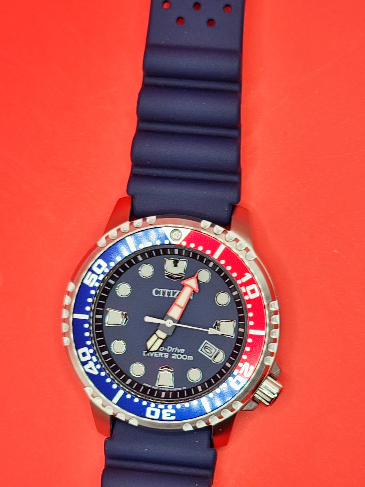 Citizen Promaster Eco-Drive Diver 200m “Pepsi” Reference: BN0159-18X / Caliber E168 — view 13