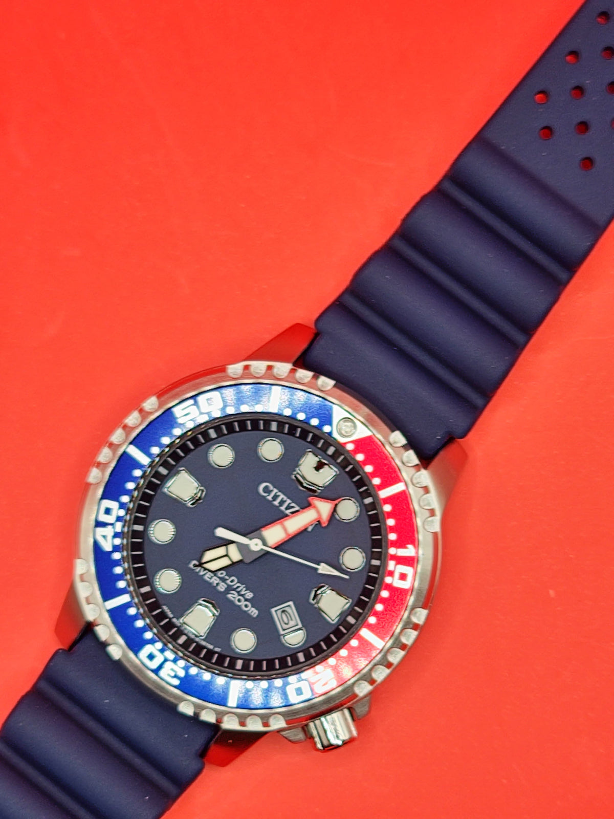 Citizen Promaster Eco-Drive Diver 200m “Pepsi” Reference: BN0159-18X / Caliber E168 — view 15