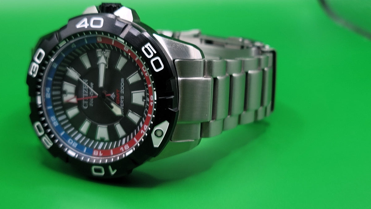 Citizen Promaster Eco-Drive GMT Diver B877-R012835 — commonly nicknamed the “Promaster GMT Pepsi.” — view 5
