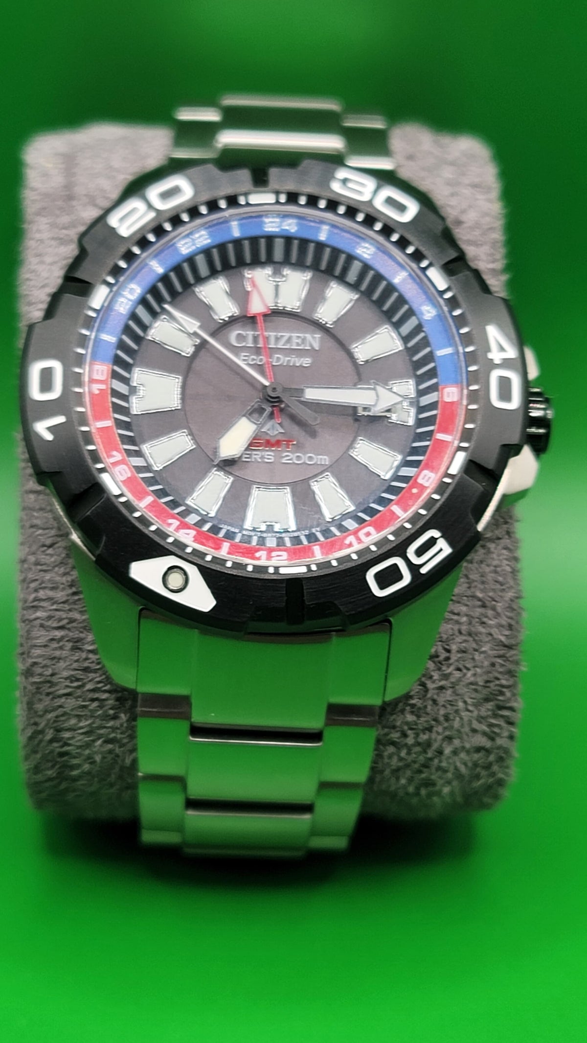 Citizen Promaster Eco-Drive GMT Diver B877-R012835 — commonly nicknamed the “Promaster GMT Pepsi.” — view 7