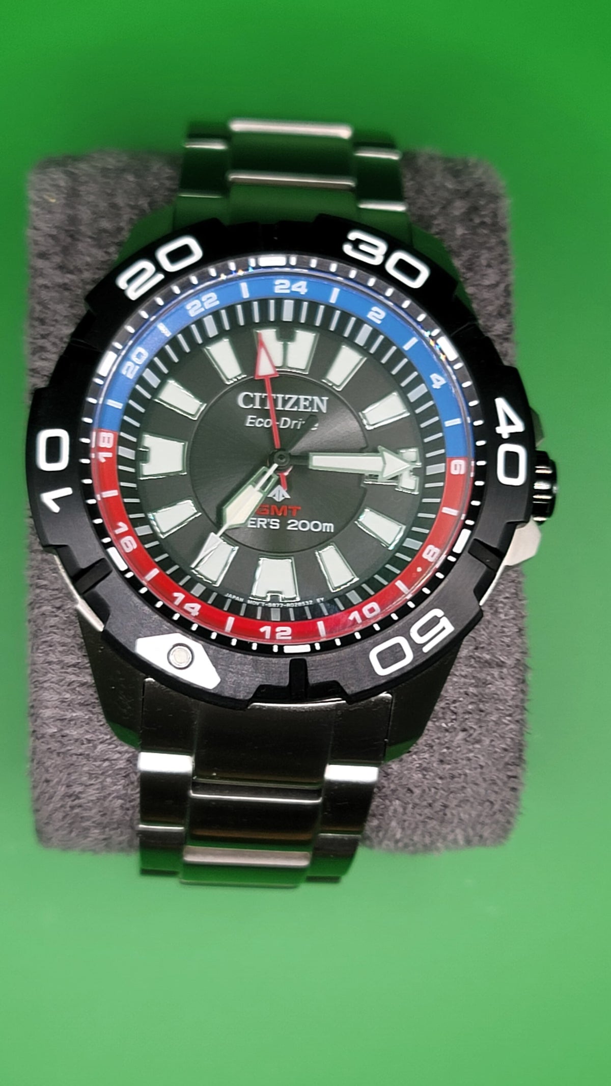 Citizen Promaster Eco-Drive GMT Diver B877-R012835 — commonly nicknamed the “Promaster GMT Pepsi.” — view 8