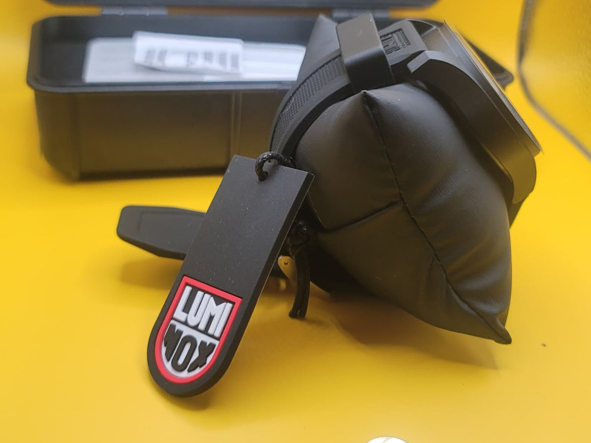 Luminox x2.2401 — view 5