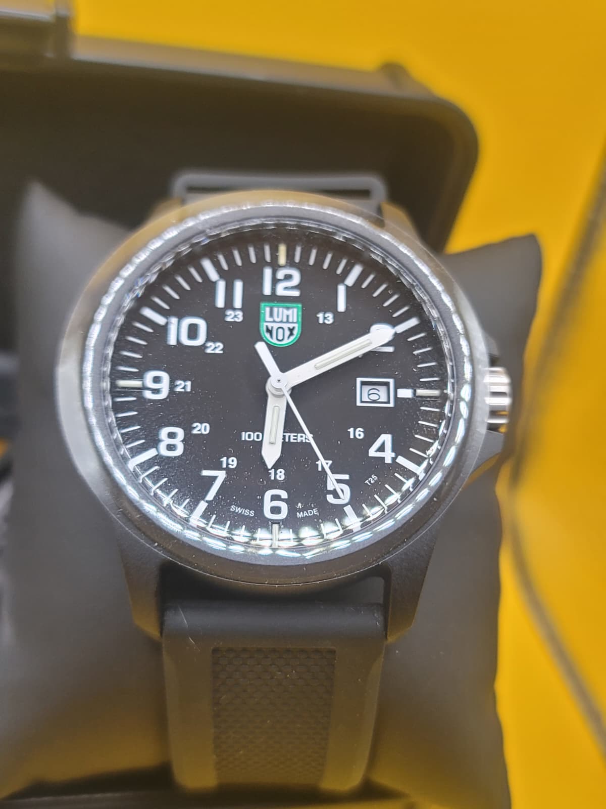 Luminox x2.2401 — view 9