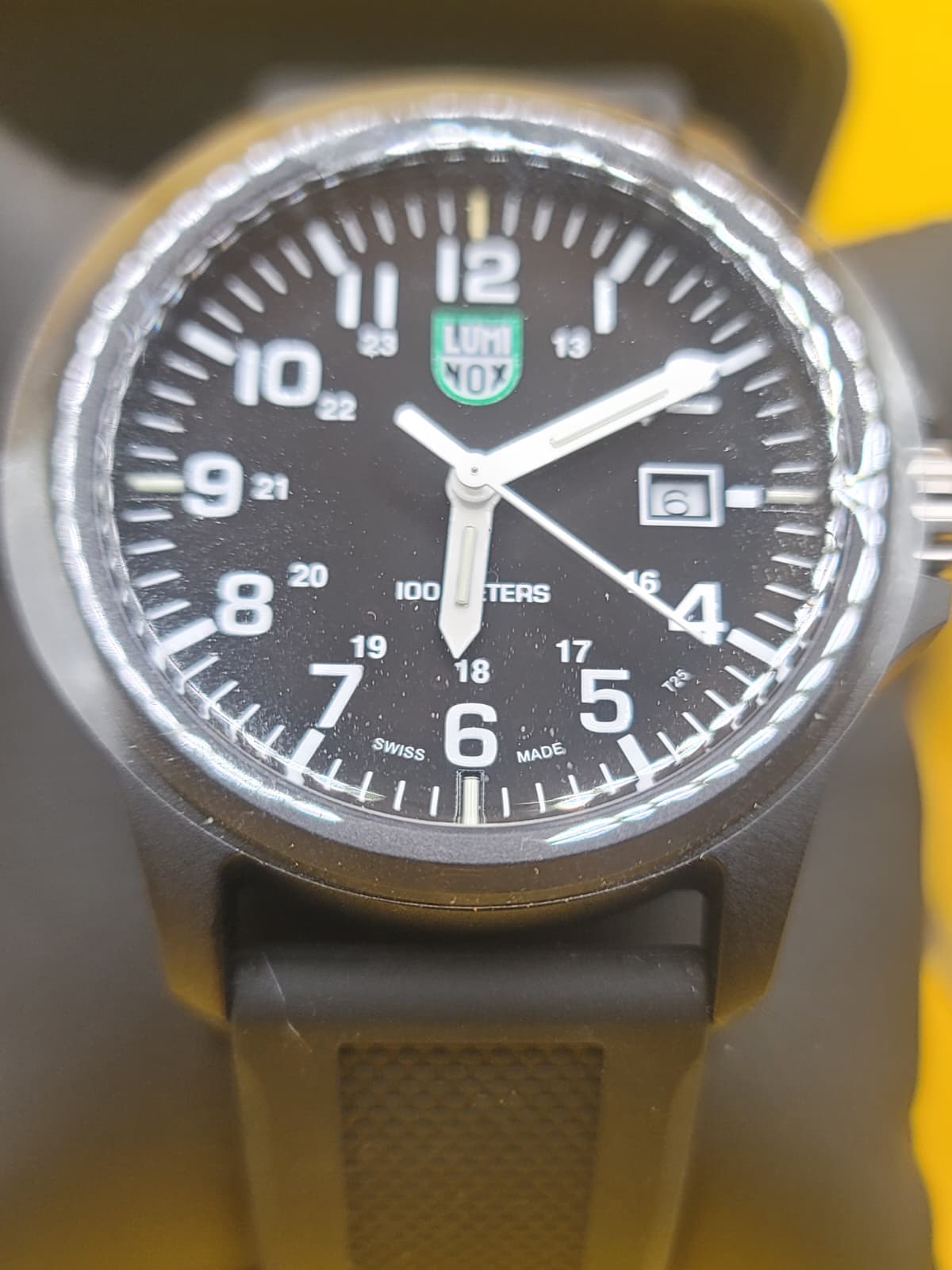Luminox x2.2401 — view 8