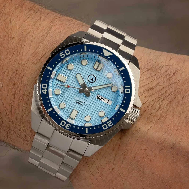Islander Automatic Dive Watch – Ice Blue Waffle Dial | ISL-67 — view 7