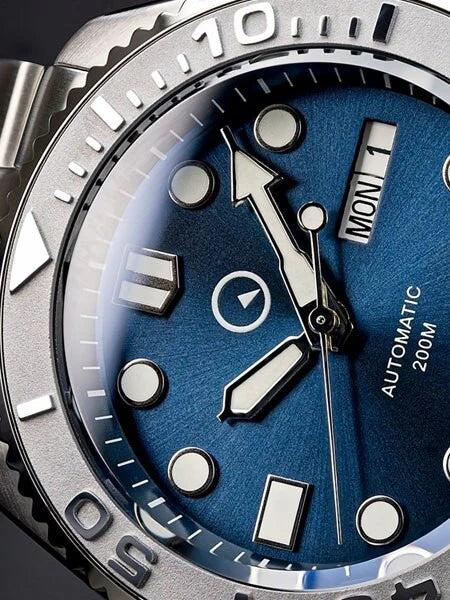 Islander ISL-18 – Radiant Blue Dial Automatic Dive Watch – 200M — view 9