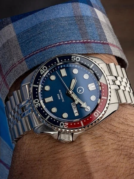 Islander ISL-19 Automatic Dive Watch – Pepsi Bezel — view 10
