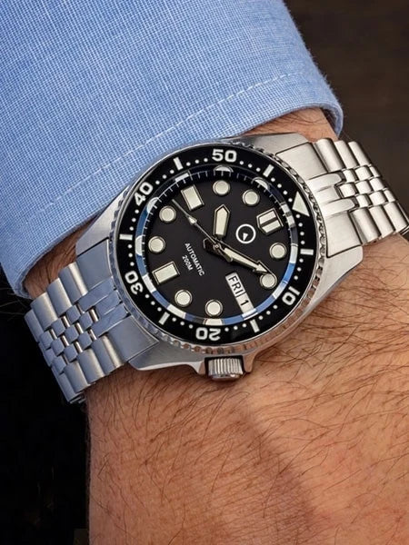 Islander ISL-05 – 38mm Automatic Dive Watch – Black Dial – 200M — view 16
