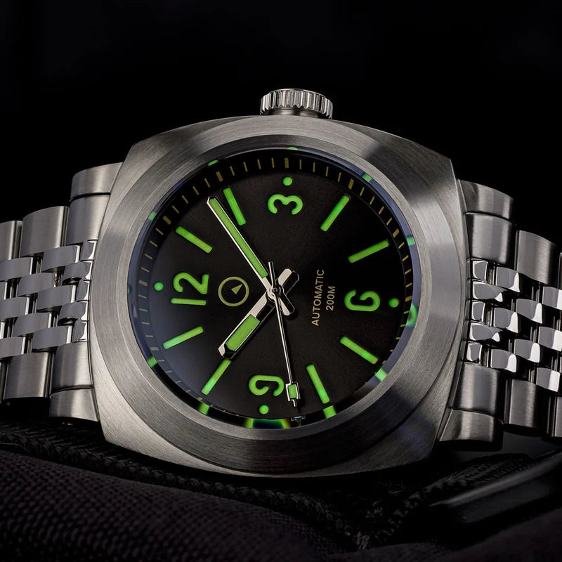Islander ISL-80 – Black Sandwich Dial Automatic Dive Watch – 200M — view 3