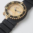 Seiko Giugiaro Air Divers 200m Numbered Limited Edition 1130/2000 – Gold Dial – 43.8mm – 7N36 Quart view 5