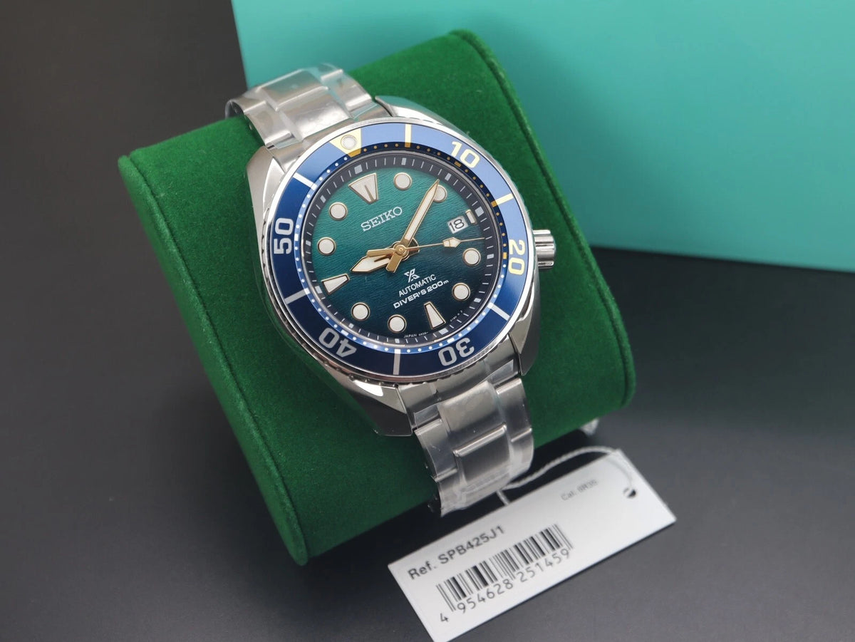 SEIKO PROSPEX SPB425J1  "EMERALD ZIMBE" Thailand Exclusive — view 2