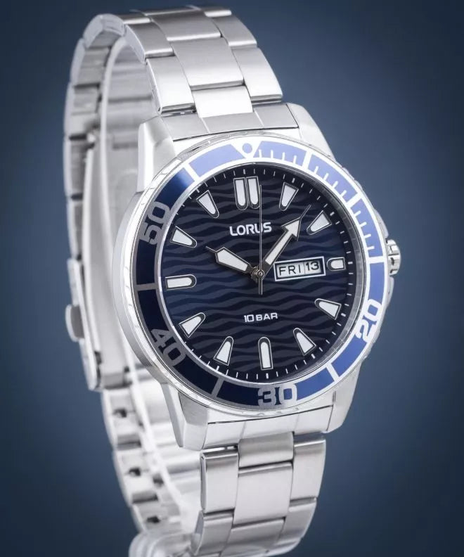 Lorus 42mm Quartz – Dark Blue Sunray Dial | Stainless Steel Bracelet | Day-Date — view 9